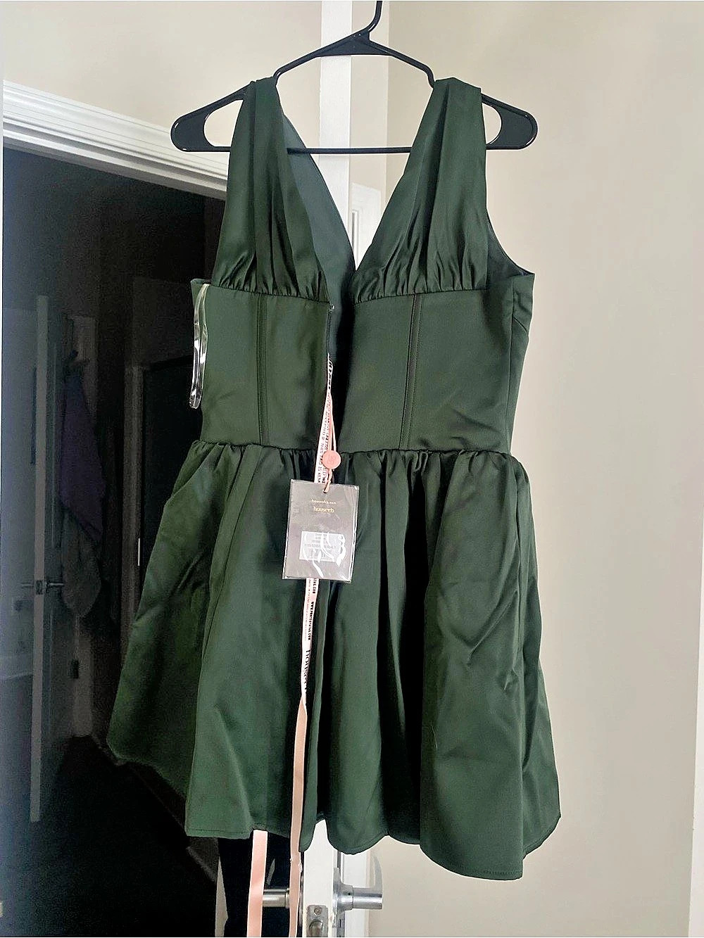 House of CB Forest Green Satin Mini Dress Satin Mini Dress in Green Size 6 NWT